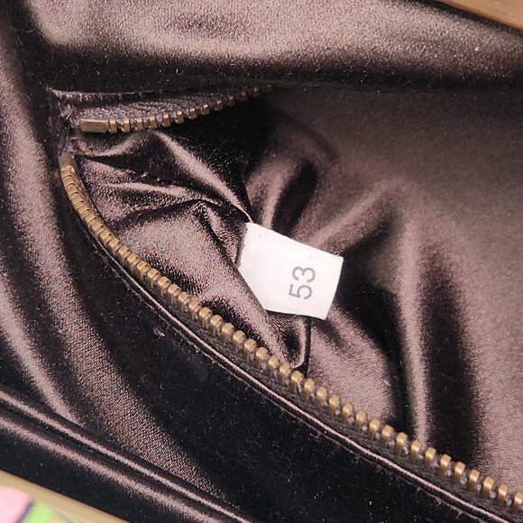 Rare Vintage Prada Medium Clutch in Pink Tulip Green Floral Silk Fabric - Picture 14 of 16